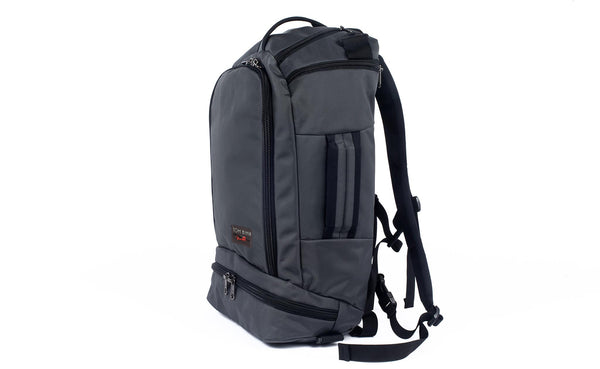 A Techonaut 30 with a Nebulous Grey (dark grey) exterior.